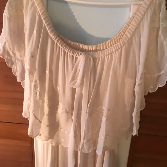 Wedding dress - Picture 6 of 7